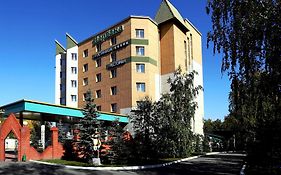 Park Hotel Berezka Tsjeljabinsk Exterior photo